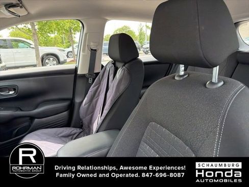 Used 2024 Honda HR-V LX image 8