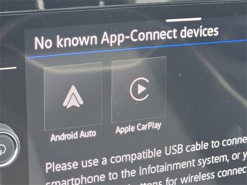 New 2026 Volkswagen Taos SE image 6