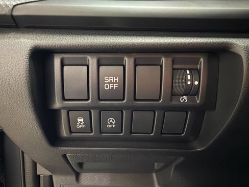 Used 2023 Subaru Forester AWD/4WD image 29