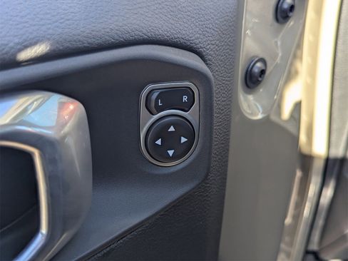 Used 2020 Jeep Gladiator Rubicon image 19