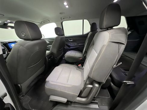Used 2019 Chevrolet Traverse LT AWD/4WD image 24