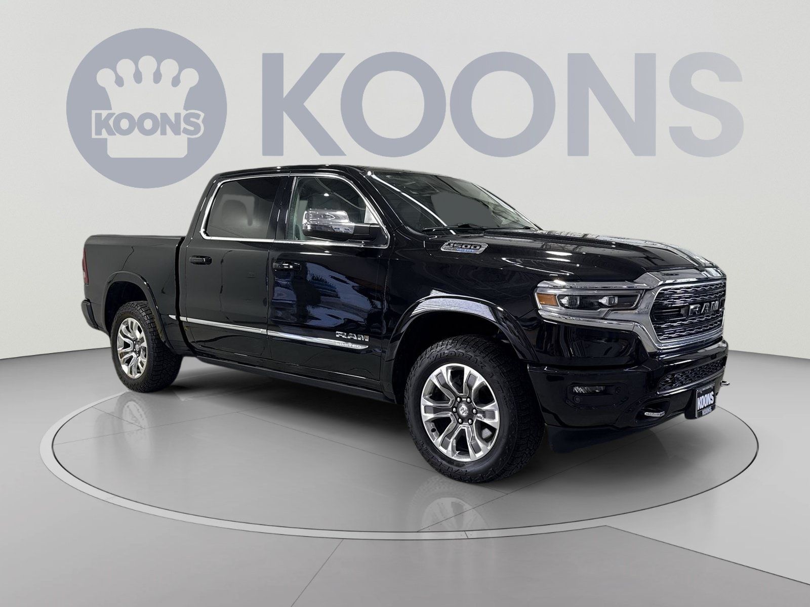 Used 2023 RAM 1500 Limited AWD/4WD image 2