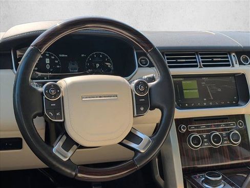 Used 2017 Land Rover Range Rover Supercharged AWD/4WD image 15