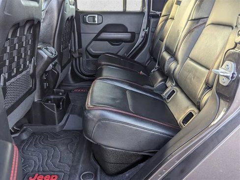 Used 2020 Jeep Gladiator Rubicon image 18