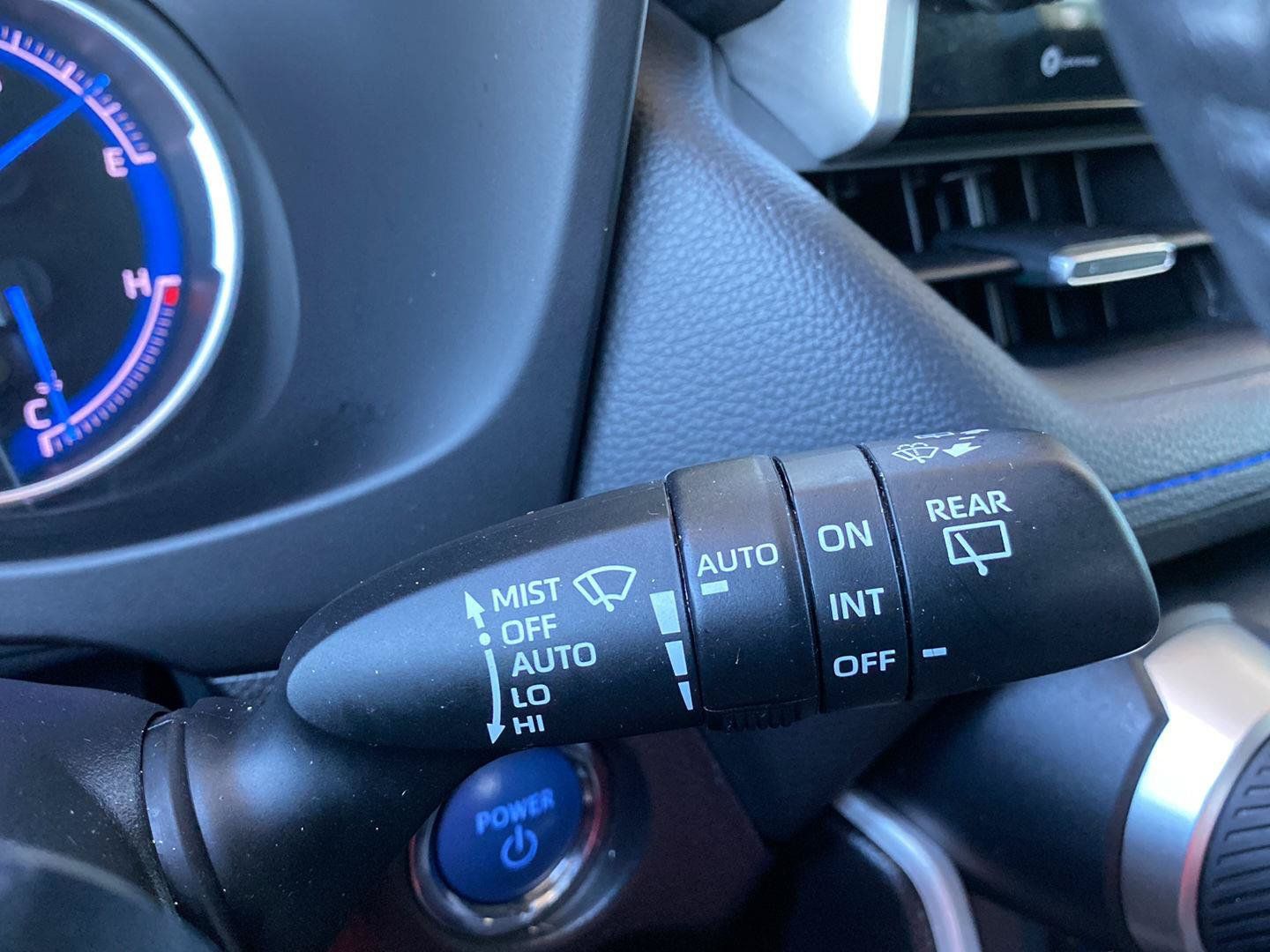 Used 2022 Toyota RAV4 XSE w/ XSE Grade Weather Package AWD/4WD image 40