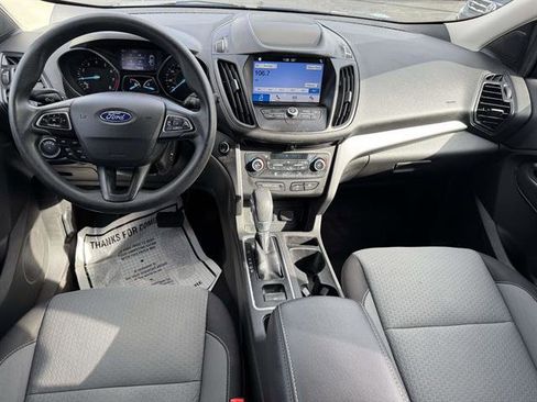 Used 2019 Ford Escape SE image 30