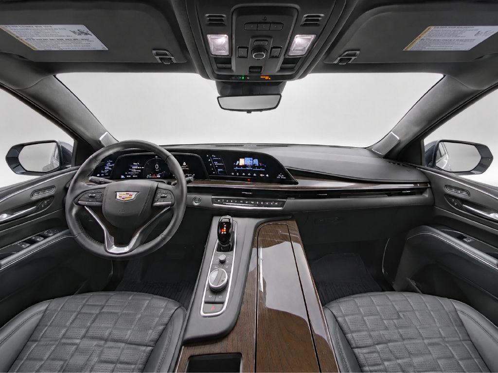 Used 2024 Cadillac Escalade Sport Platinum w/ LPO, ONYX Package AWD/4WD image 15