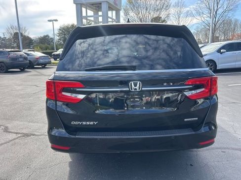 Used 2023 Honda Odyssey Touring image 6