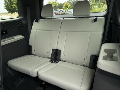 New 2026 Hyundai Santa Fe SEL image 24