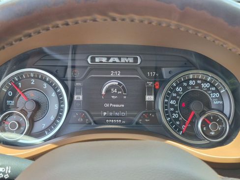 Used 2020 RAM 1500 Laramie RWD image 6