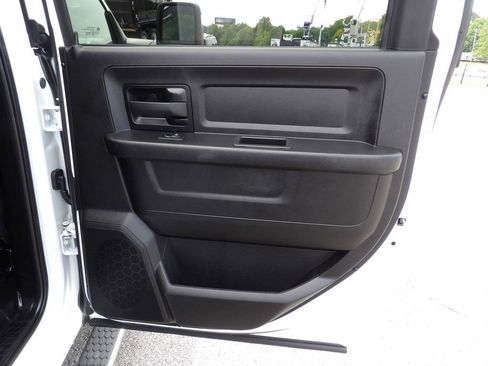 Used 2024 RAM 3500 Tradesman w/ Chrome Appearance Group AWD/4WD image 34