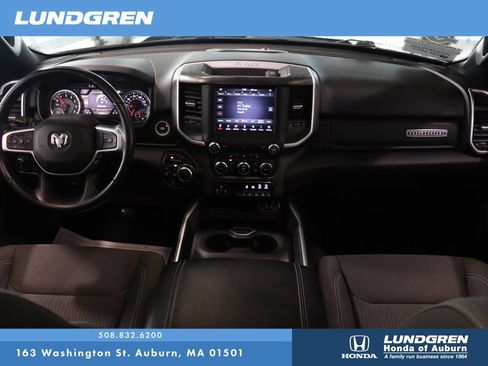 Used 2021 RAM 1500 Big Horn AWD/4WD image 17