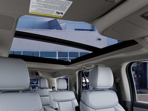 New 2027 Ford Expedition Platinum RWD image 22