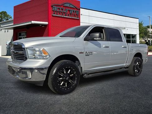Used 2019 RAM 1500 Big Horn image 1