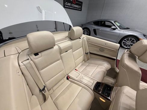 Used 2010 BMW 328i Convertible RWD image 25