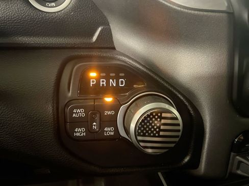 Used 2021 RAM 1500 Big Horn image 16