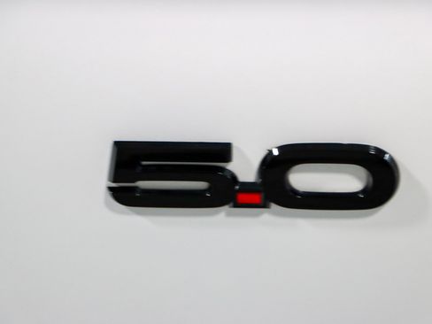 Used 2017 Ford Mustang GT Premium w/ Equipment Group 401A image 28