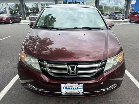 Used 2015 Honda Odyssey Touring image 2