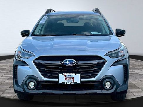 Certified 2025 Subaru Outback Premium w/ Popular Package #1A AWD/4WD image 2