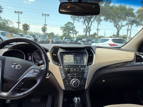 Used 2017 Hyundai Santa Fe Sport w/ 2.4L Tech Package 04 FWD image 9