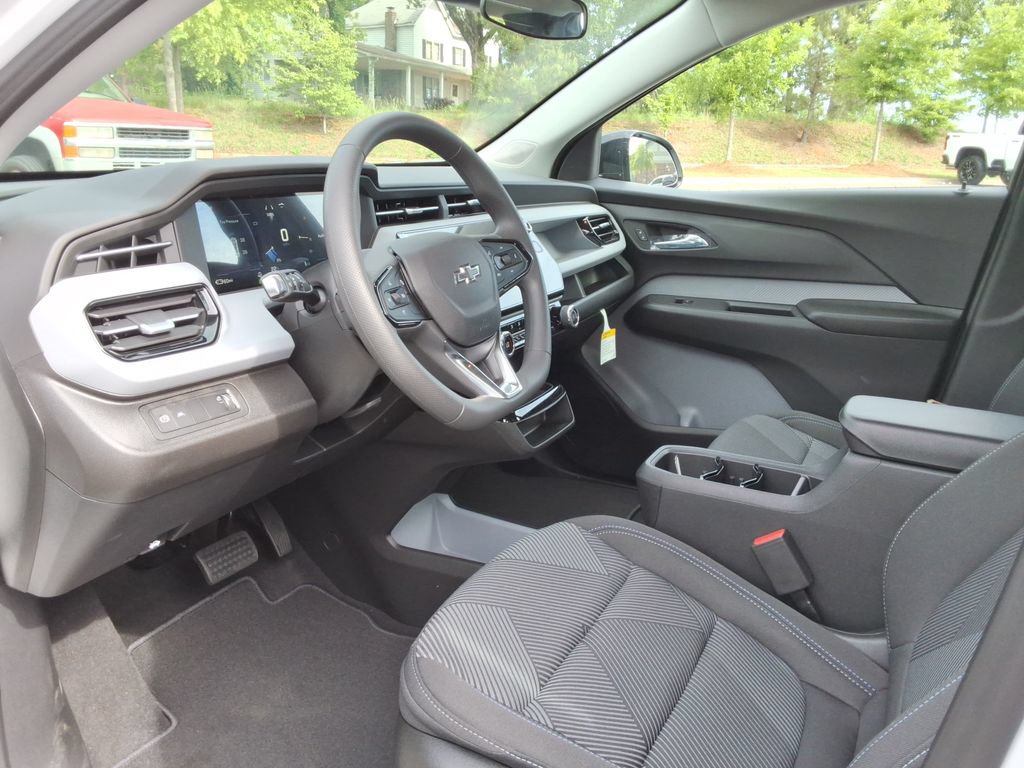 New 2027 Chevrolet Bolt LT FWD image 20