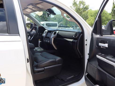 Used 2019 Toyota Tundra SR5 w/ SR5 Upgrade Package RWD image 28