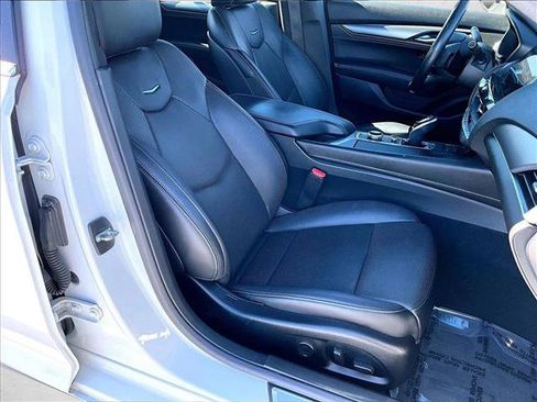 Used 2021 Cadillac CT5 Premium Luxury w/ Lighting Package image 9