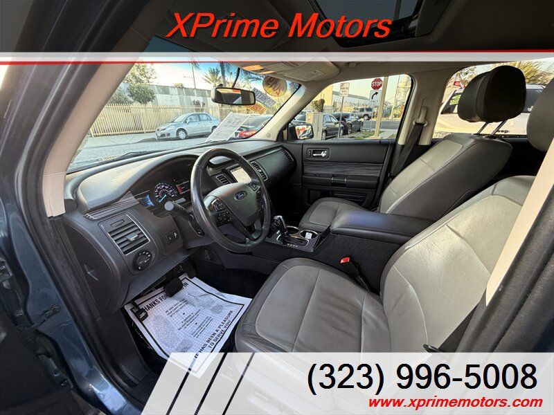 Used 2019 Ford Flex SEL FWD image 18
