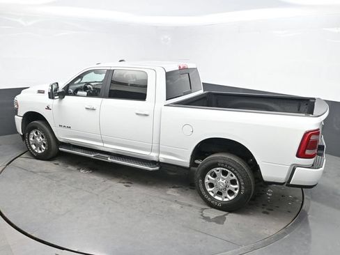 Used 2024 RAM 2500 Laramie AWD/4WD image 39