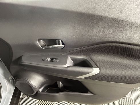 Used 2024 Nissan Kicks SV image 13