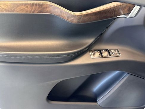 Used 2019 Tesla Model X AWD/4WD image 17