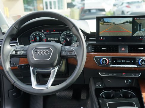 Used 2023 Audi A4 2.0T allroad Premium Plus AWD/4WD image 24