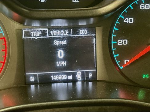 Used 2015 Chevrolet Colorado Z71 AWD/4WD image 19