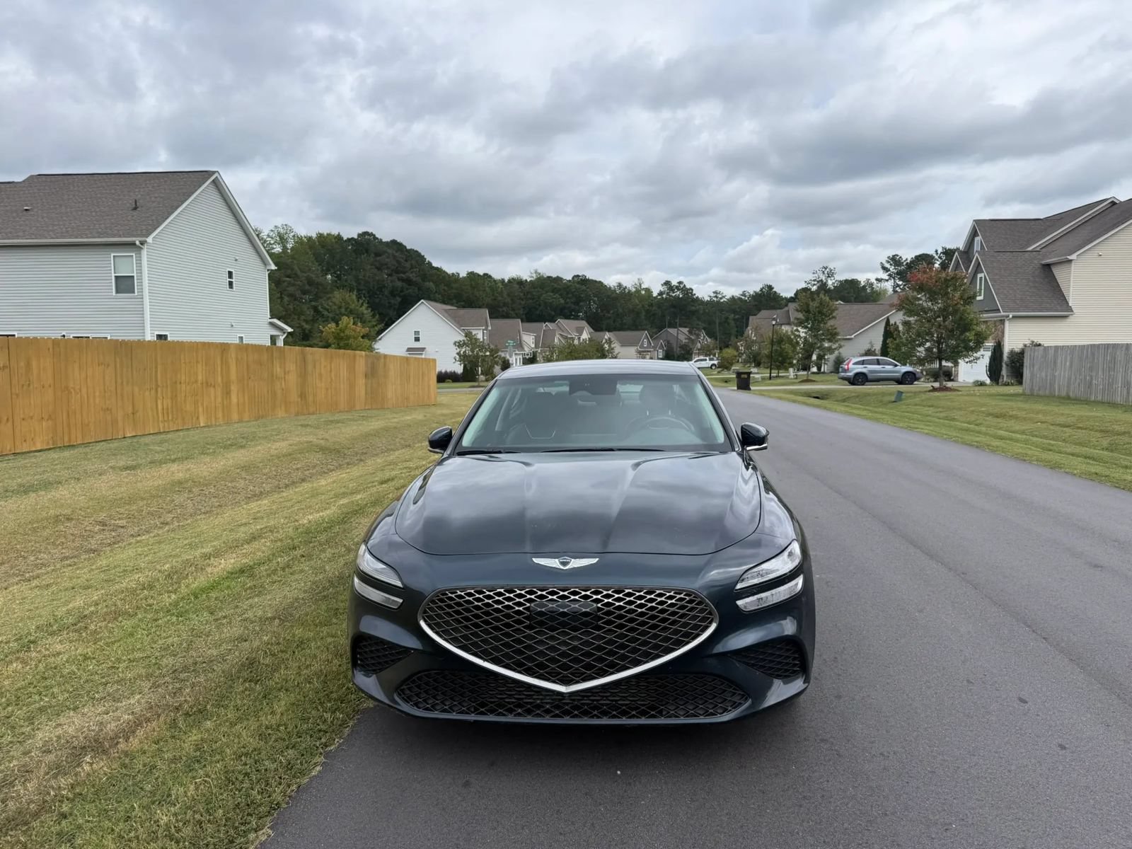 Used 2022 Genesis G70 3.3T RWD image 2