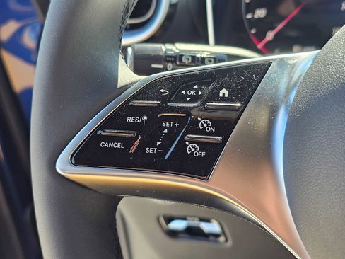 Used 2026 Mercedes-Benz GLC 300 image 27