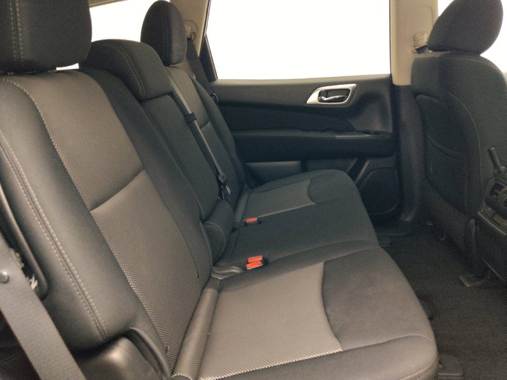 Used 2017 Nissan Pathfinder SV w/ Cargo Package FWD image 19