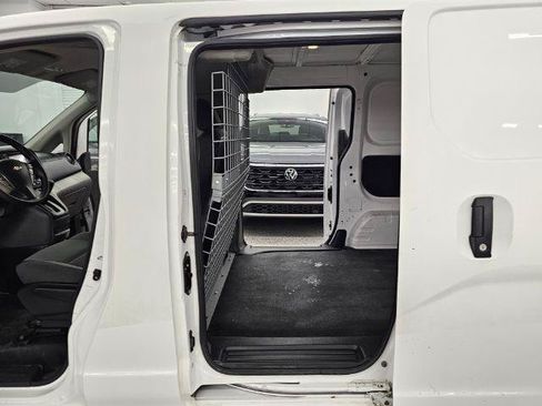 Used 2018 Chevrolet City Express LT FWD image 28