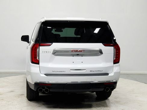 Used 2023 GMC Yukon Denali image 6