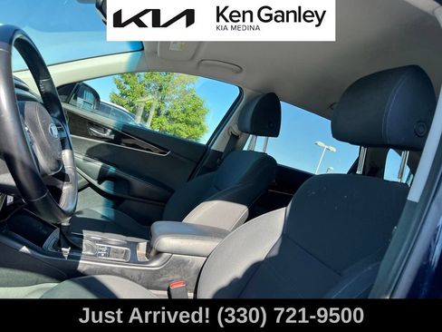 Used 2019 Kia Sorento AWD w/ LX Convenience Package image 11