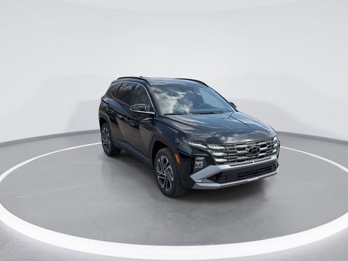 New 2026 Hyundai Tucson Limited AWD/4WD image 2