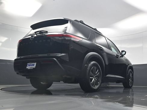 Used 2022 Nissan Pathfinder SV w/ SV Black Package FWD image 44