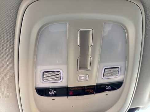 New 2026 Volvo XC90 B6 Plus w/ Protection Package Premier AWD/4WD image 31