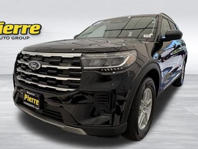 Used 2025 Ford Explorer Active