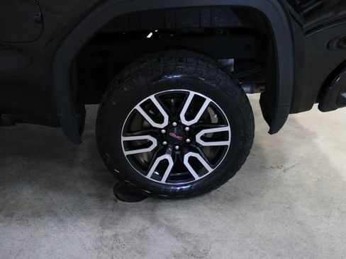 Used 2023 GMC Sierra 1500 AT4 w/ AT4 Premium Package AWD/4WD image 35