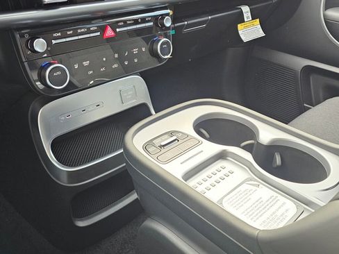 New 2026 Hyundai Ioniq 9 S image 20