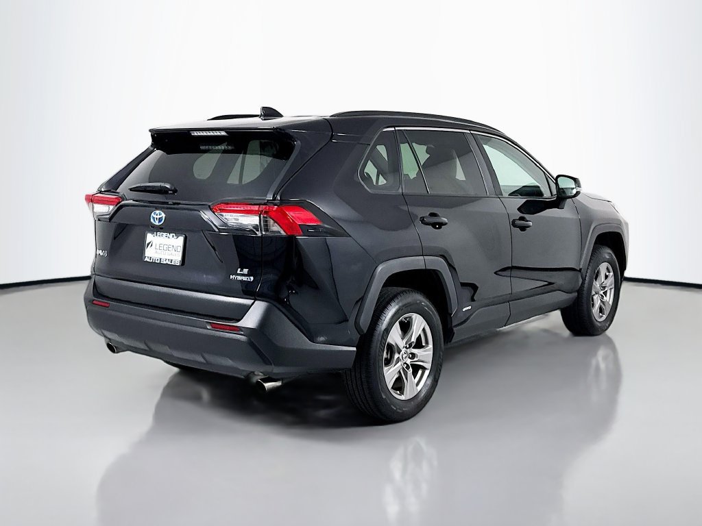 Used 2023 Toyota RAV4 LE AWD/4WD image 6