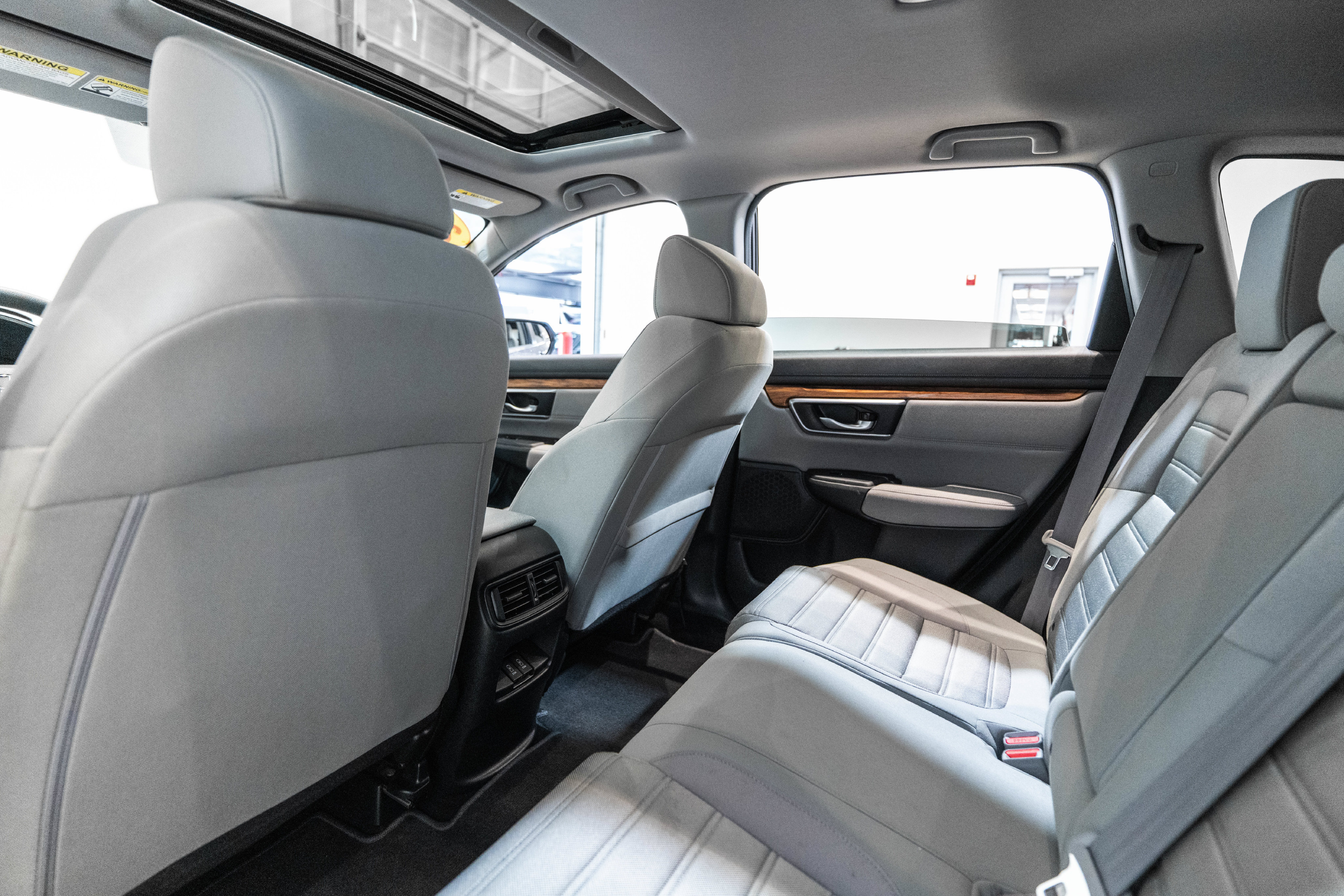 Used 2017 Honda CR-V EX image 14