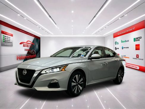 Used 2021 Nissan Altima 2.5 SV AWD/4WD image 3