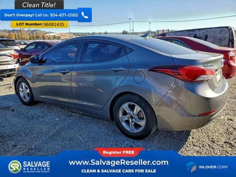 Used 2014 Hyundai Elantra SE image 3