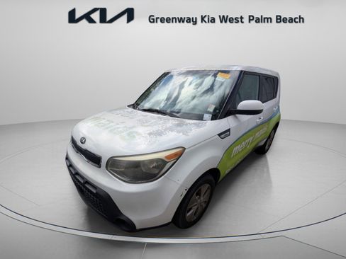 Used 2015 Kia Soul image 2